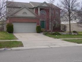 4446 Sherwood Cir - Photo 1 of 1