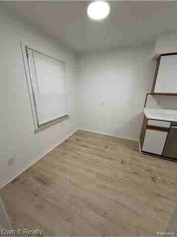 24910 Hickory St - Photo 4 of 17