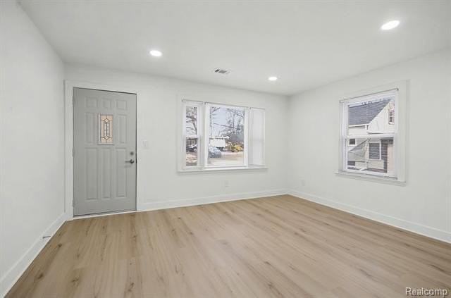 1460 Courtland Blvd - Photo 2 of 16