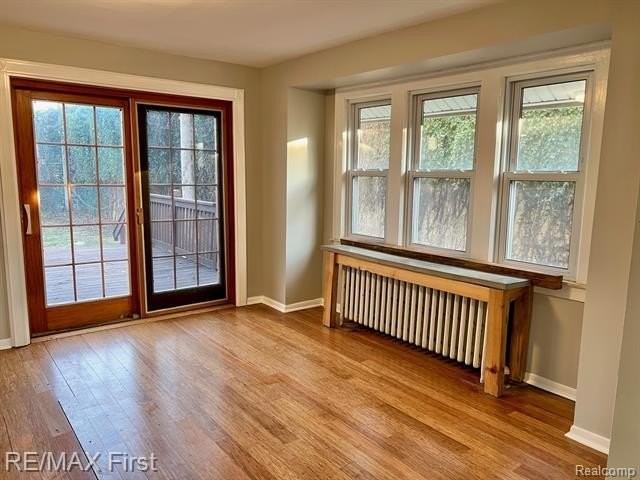 118 Potter Ave - Photo 5 of 24