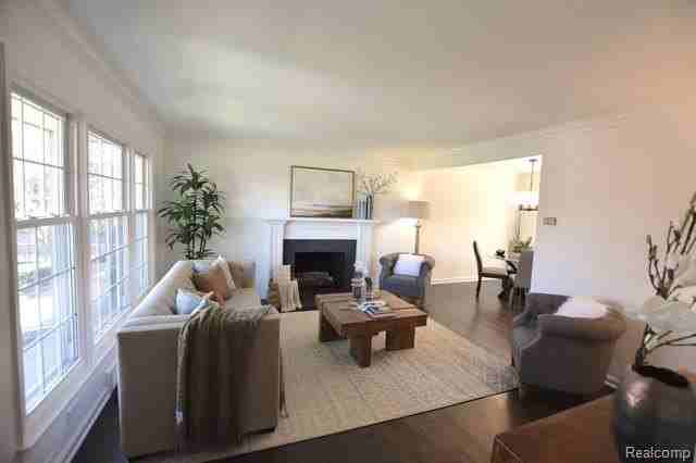 573 N Old Woodward Ave - Photo 4 of 27