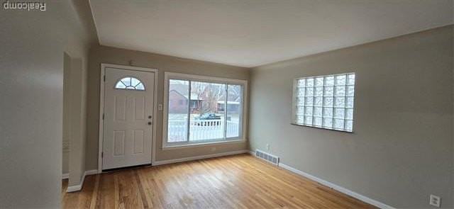 8669 Grayfield St - Photo 2 of 18