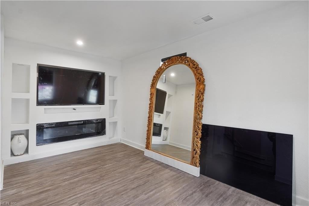 152 Spring Grove Way - Photo 6 of 35