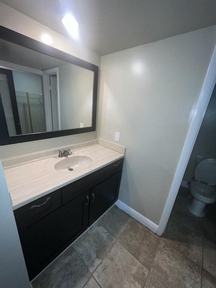 3516 Whitehall Dr #103 - Photo 7 of 10