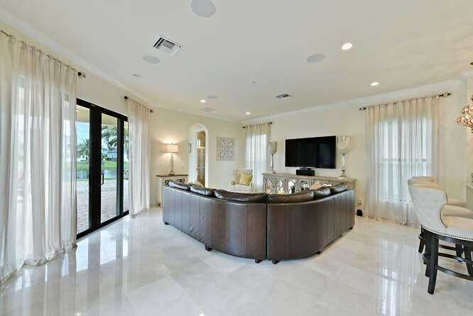 6950 Nw 26th Way - Photo 4 of 16