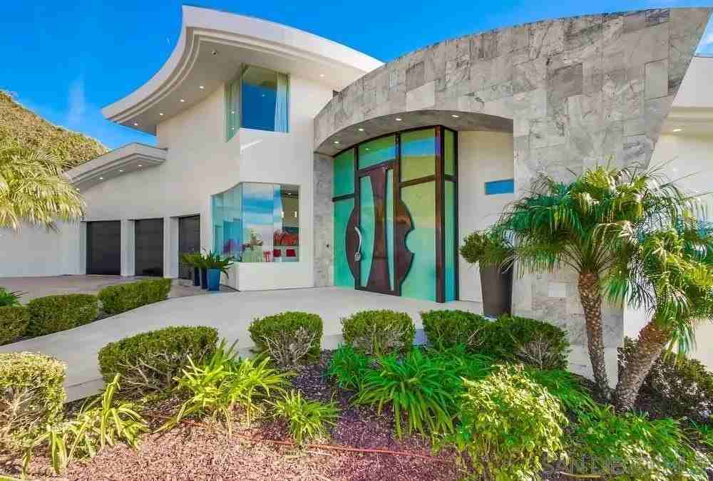 6125 Terryhill Dr - Photo 2 of 50