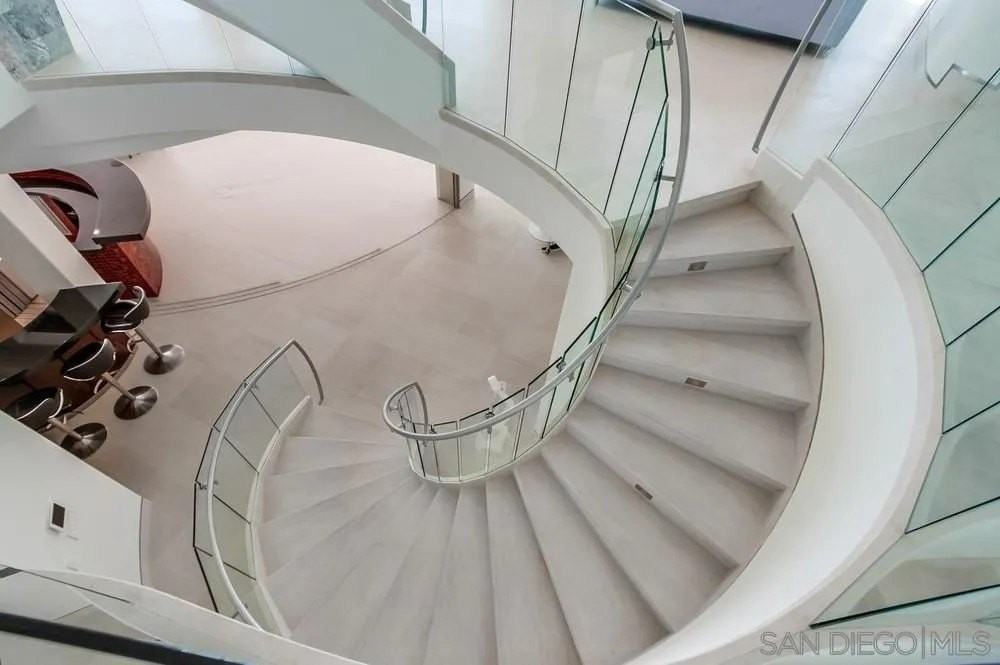 6125 Terryhill Dr - Photo 6 of 50