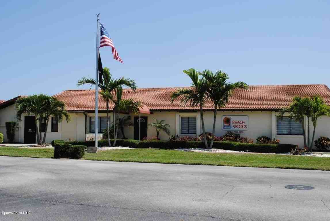 3245 Beach View Way - Photo 4 of 12