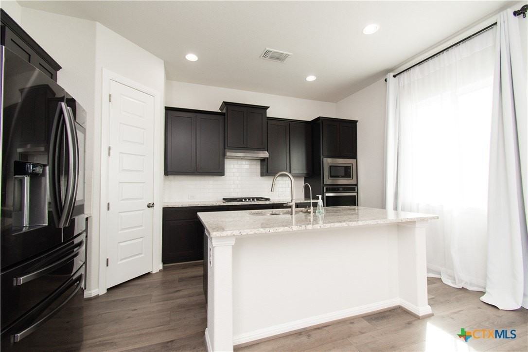 6808 Verona Pl - Photo 7 of 28