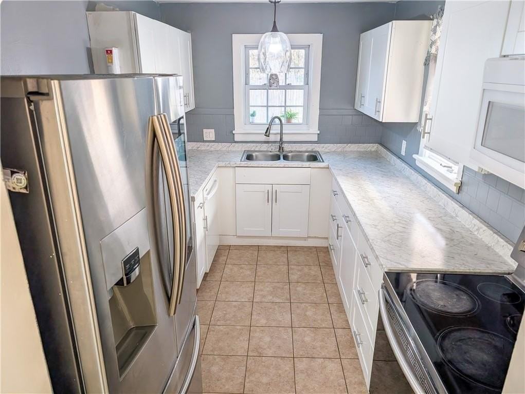 136 Chatham St - Photo 5 of 10