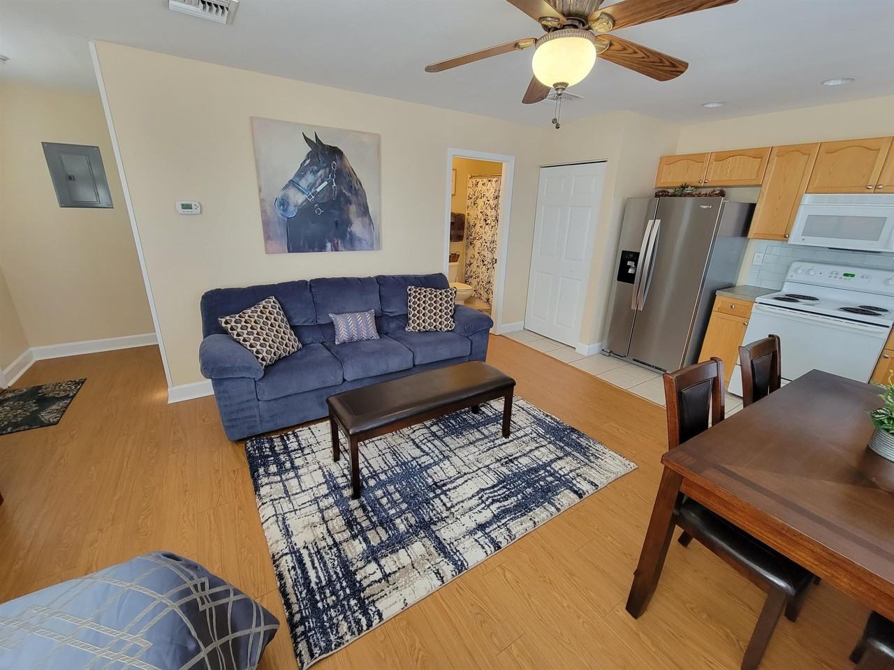 3223 Whitman Way - Photo 5 of 12