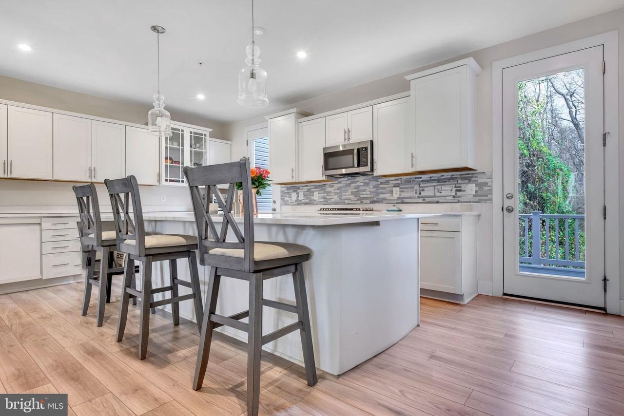 8353 Amber Beacon Cir - Photo 3 of 23