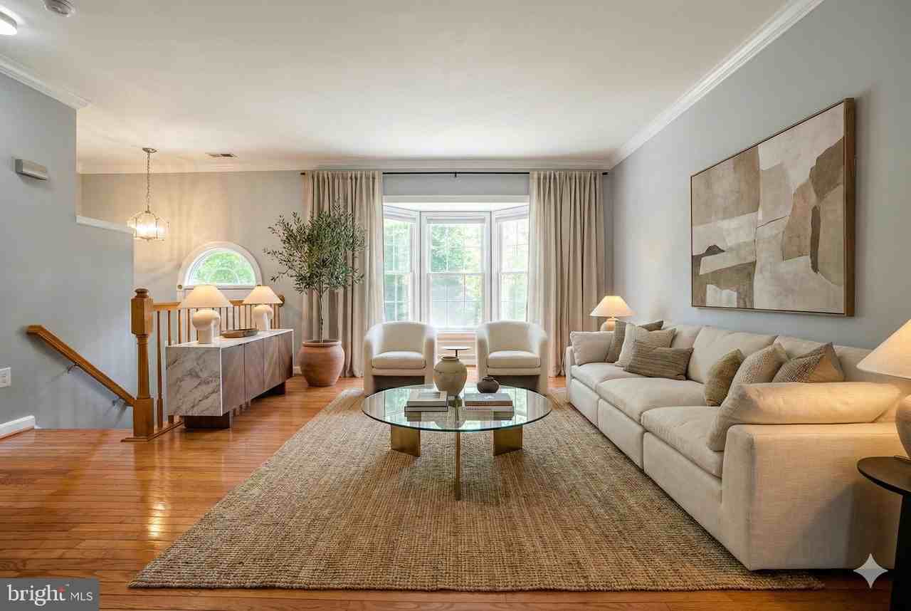 673 Budleigh Cir - Photo 3 of 26