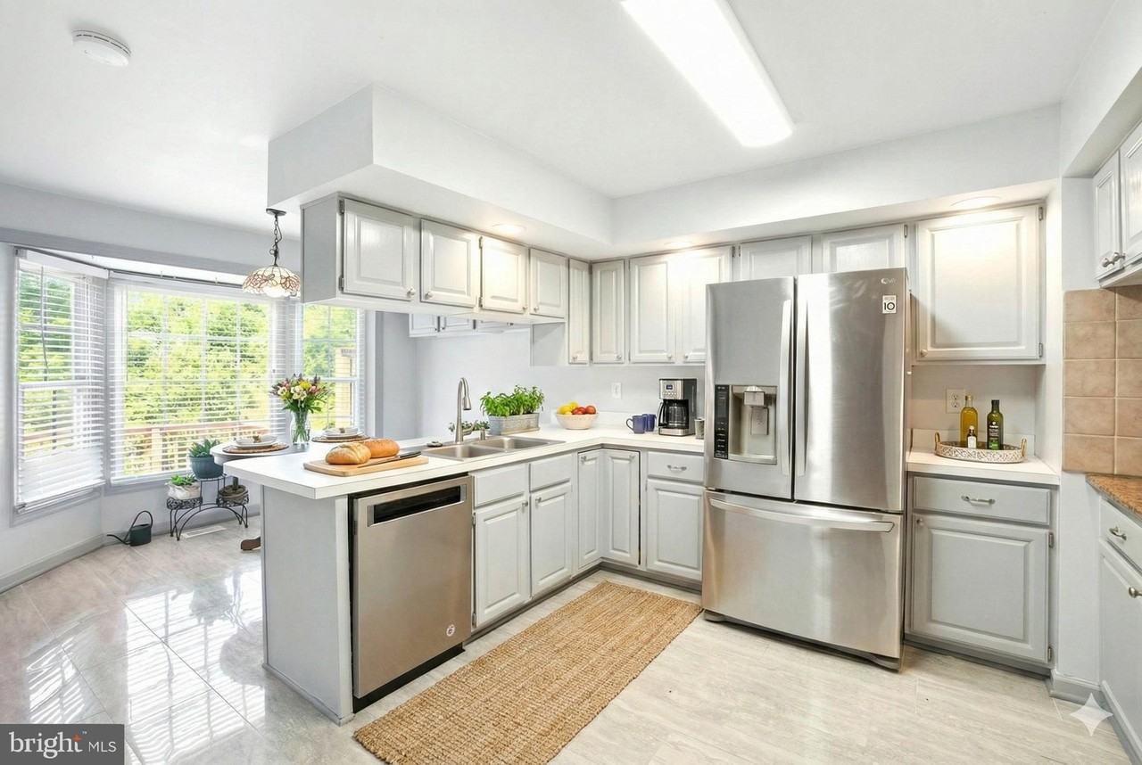 673 Budleigh Cir - Photo 5 of 26