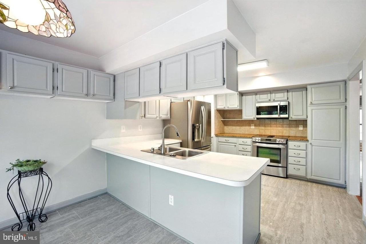 673 Budleigh Cir - Photo 6 of 26