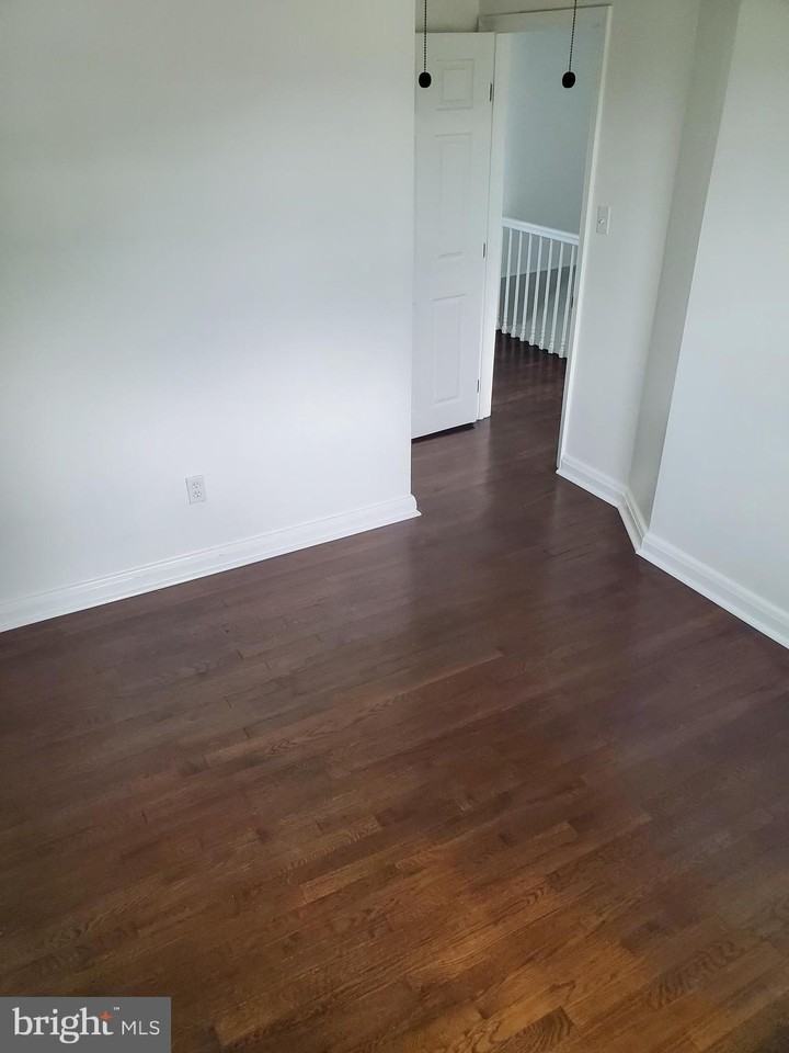 1534 Doolittle Rd - Photo 6 of 18