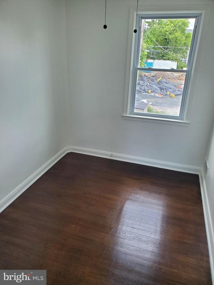 1534 Doolittle Rd - Photo 7 of 18