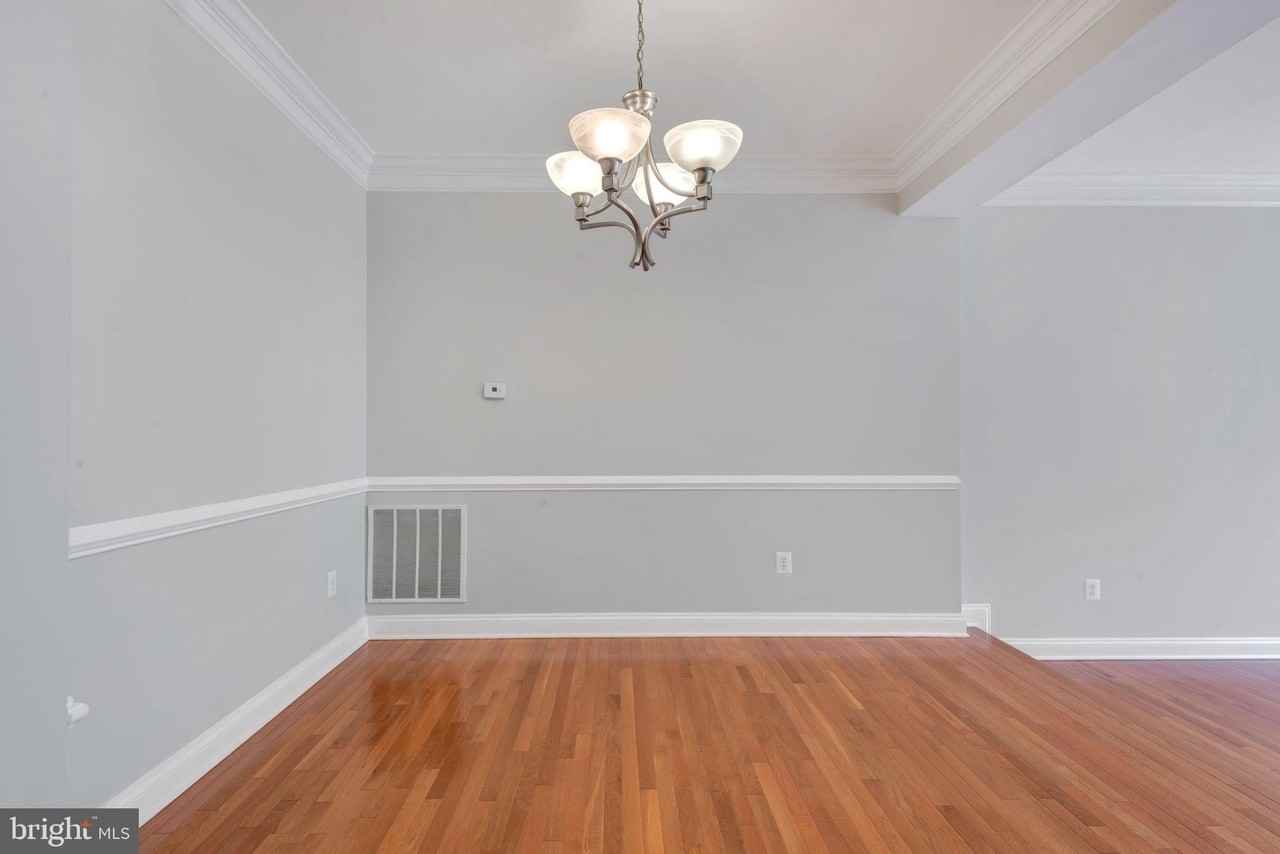 4238 Chariot Way - Photo 7 of 37