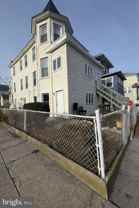 600 N Michigan Ave - Photo 1 of 1