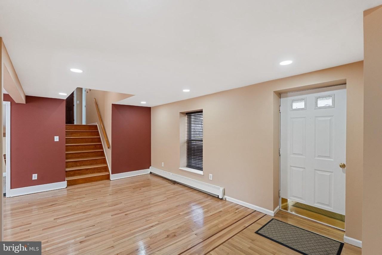 3850 RT-27 - Photo 4 of 30