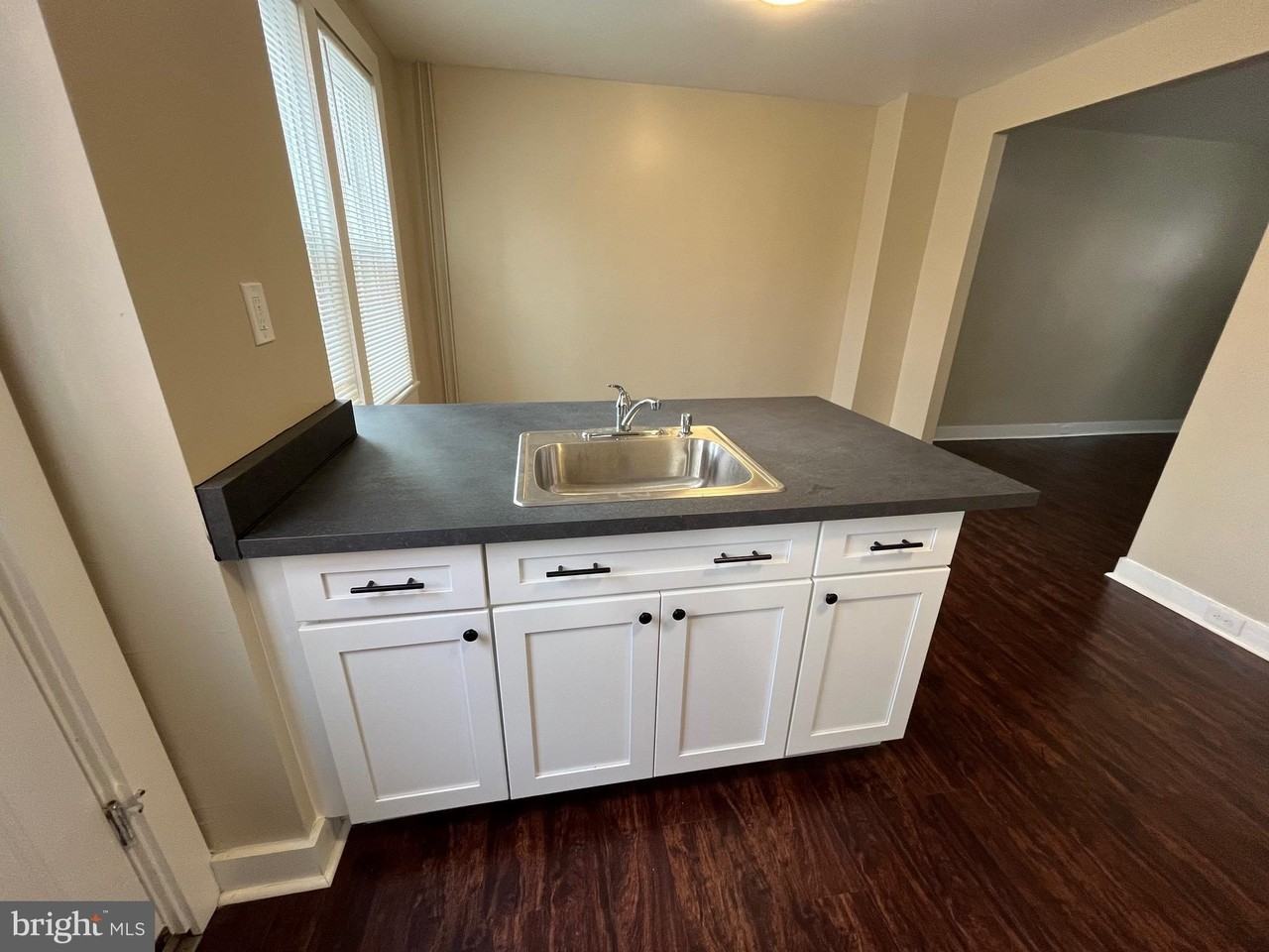 143 Old Dorwart St - Photo 5 of 14