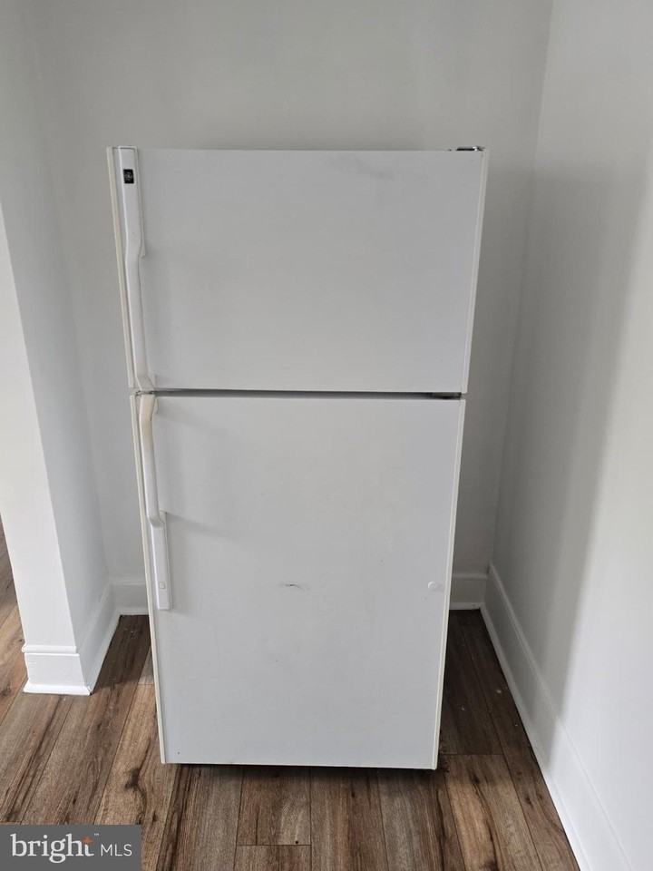 5017 Penn St - Photo 7 of 9