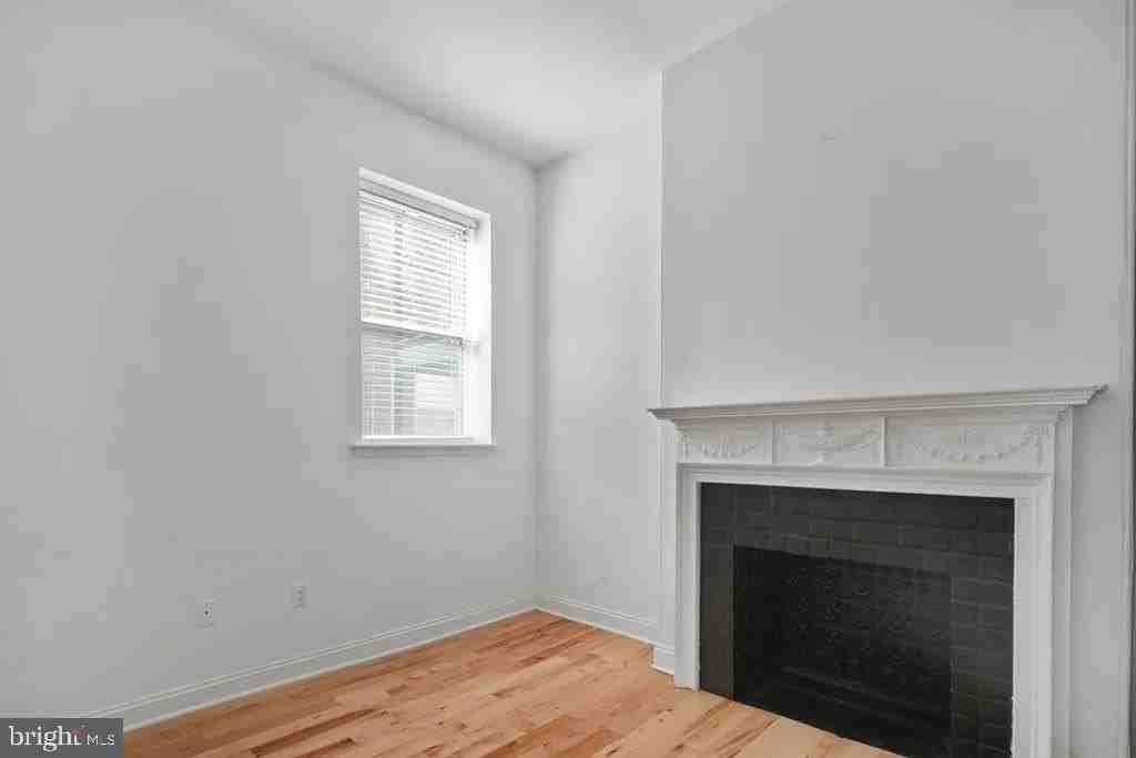 1311 Spruce St Apt 101 #101 - Photo 5 of 8