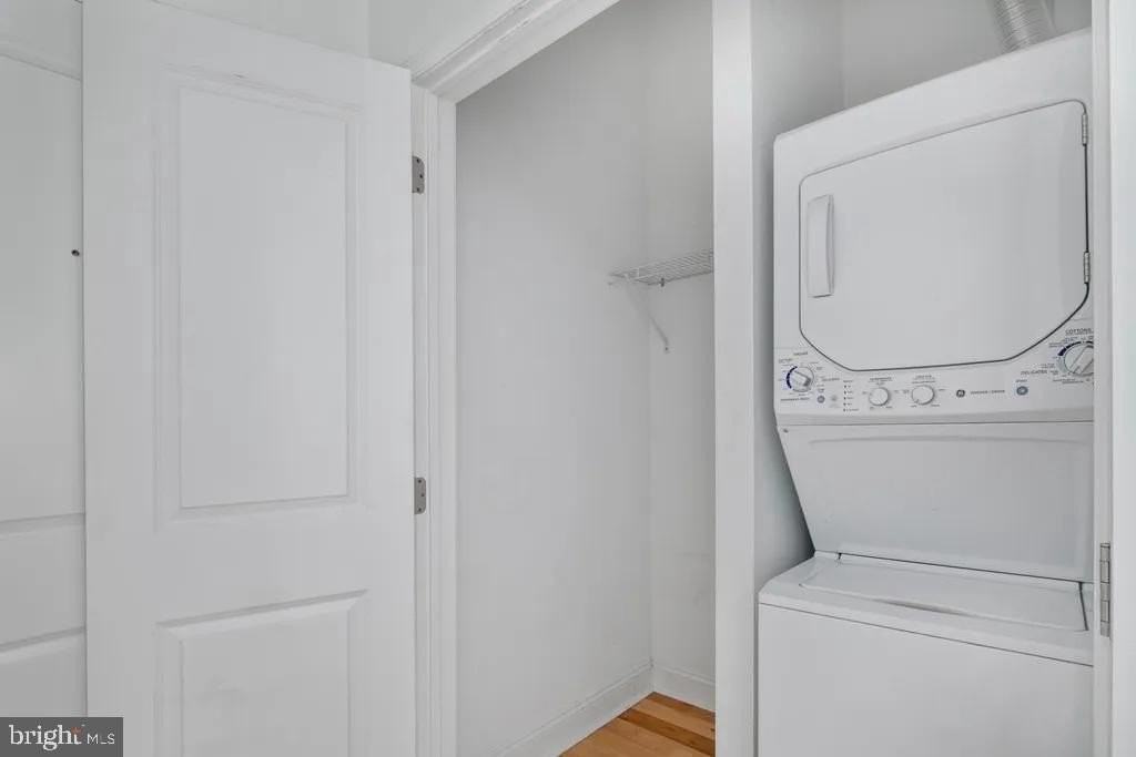 1311 Spruce St Apt 101 #101 - Photo 6 of 8