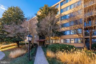 16 S Van Dorn St Apt 506 #506 - Photo 1 of 1