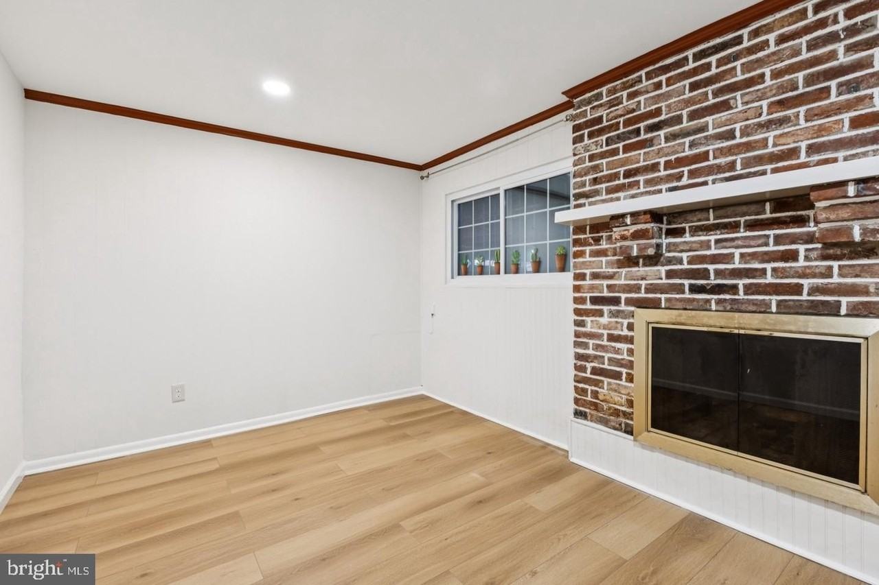 7714 Arlen St - Photo 6 of 24