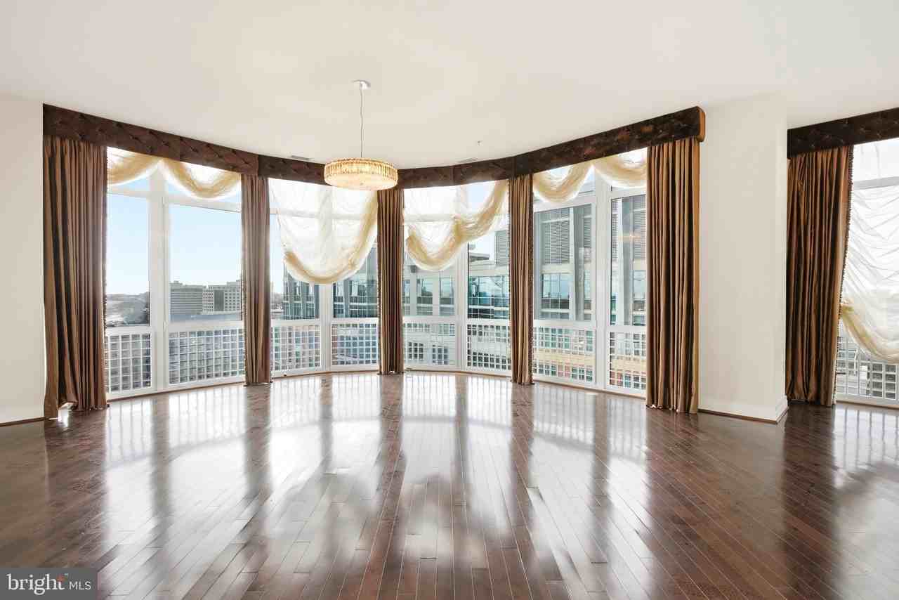 8220 Crestwood Heights Dr Apt 1906 #1906 - Photo 4 of 40