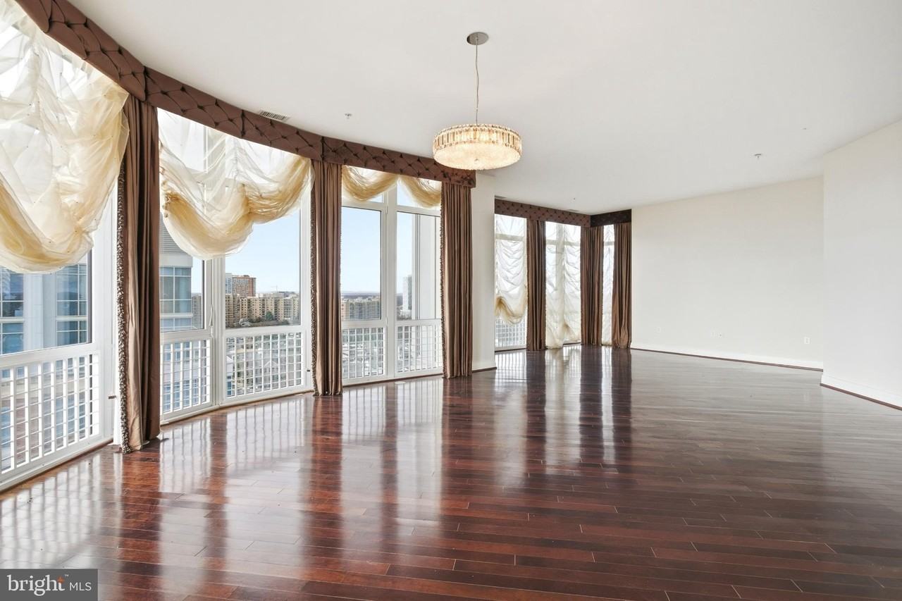 8220 Crestwood Heights Dr Apt 1906 #1906 - Photo 5 of 40