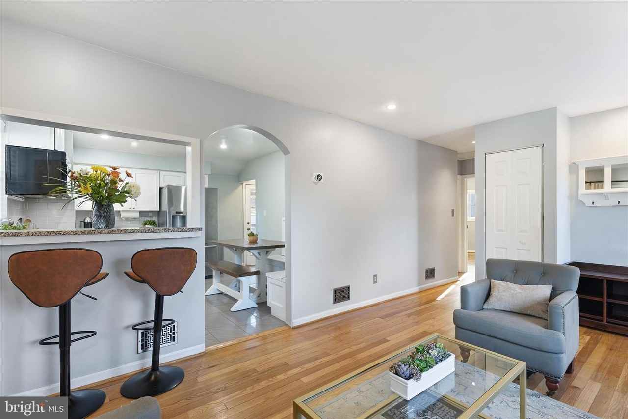 7203 Arthur Dr - Photo 6 of 50