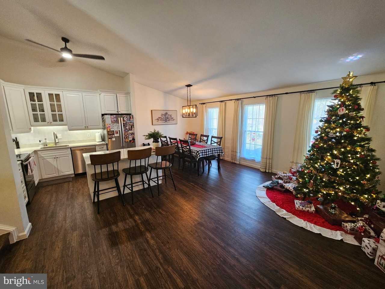 5909 Wood Sorrels Ct - Photo 6 of 24