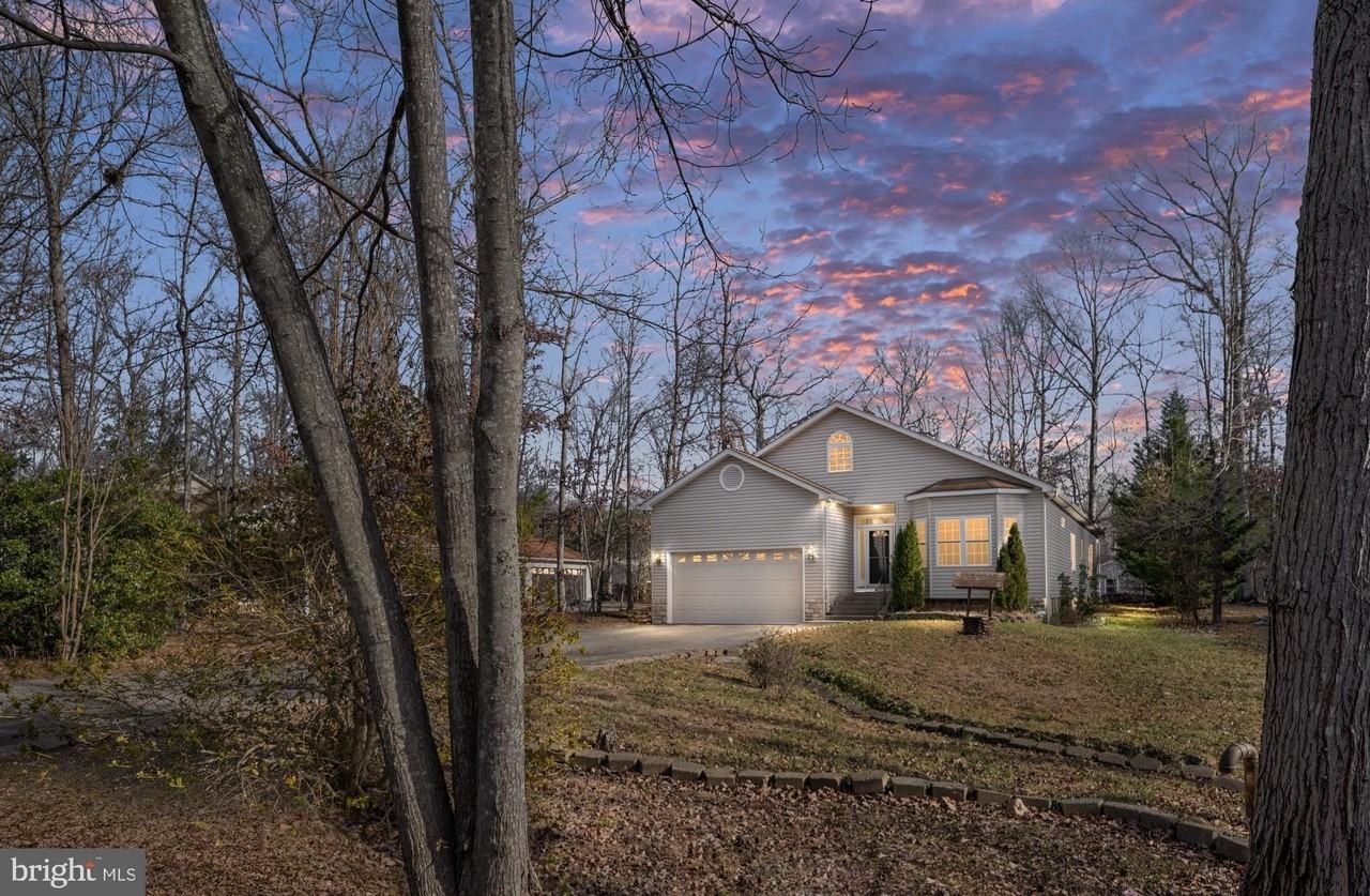 703 Yorktown Blvd - Photo 4 of 50