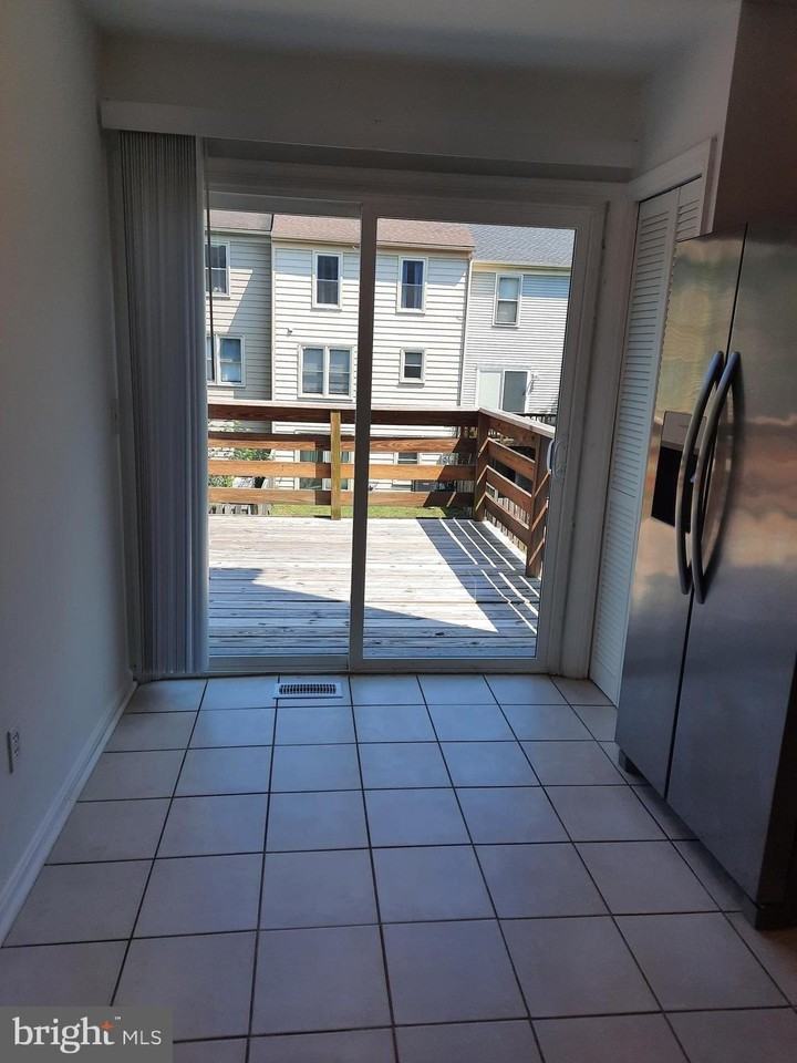 10707 Houck Dr - Photo 5 of 14