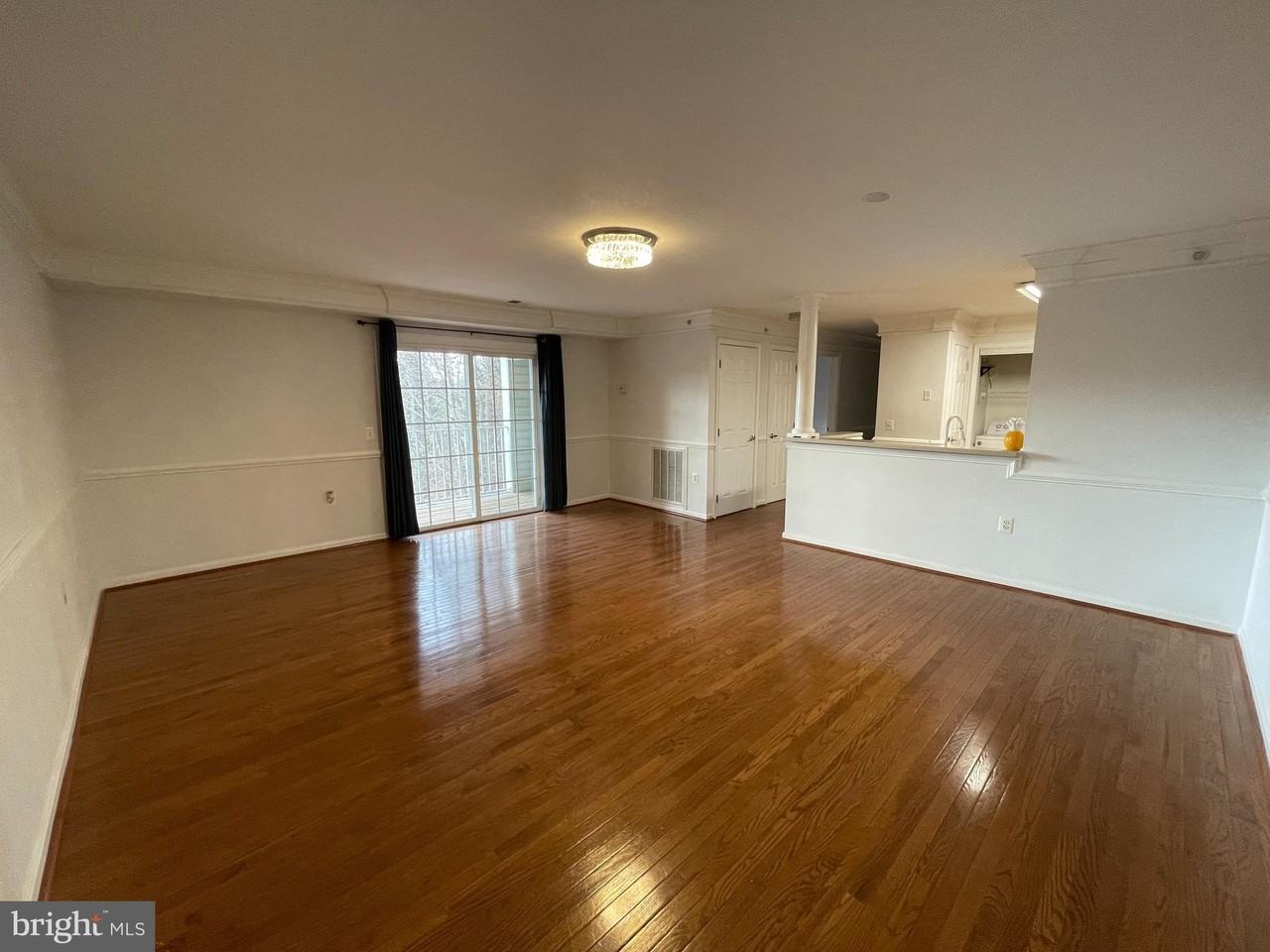 501 Garrison Woods Dr Apt 303 #303 - Photo 2 of 19