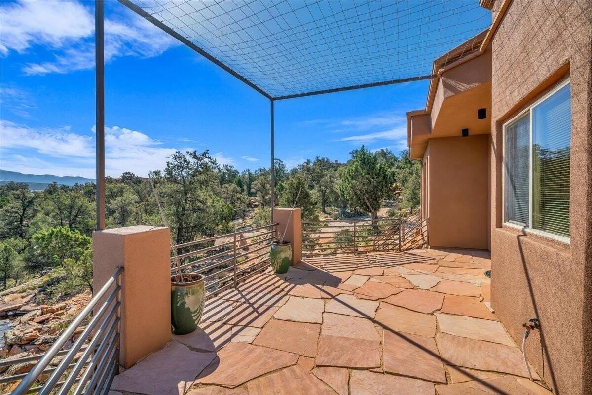 478 N Pinion Hills Dr - Photo 4 of 21