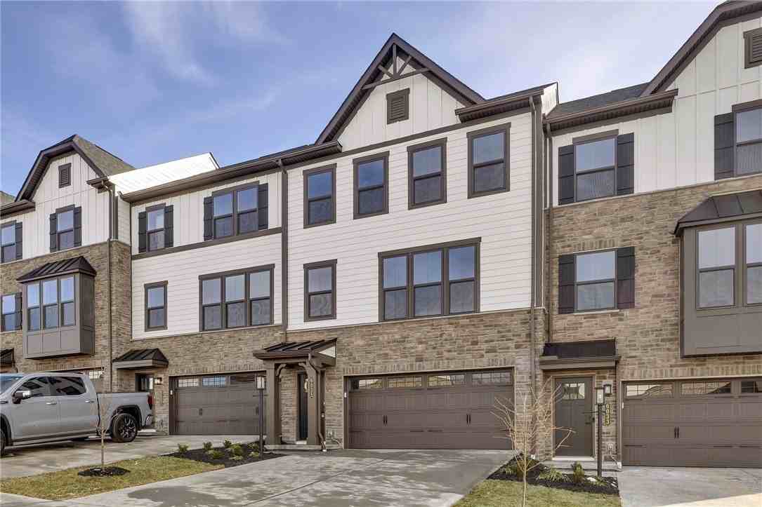 6035 Rubyway - Photo 2 of 42