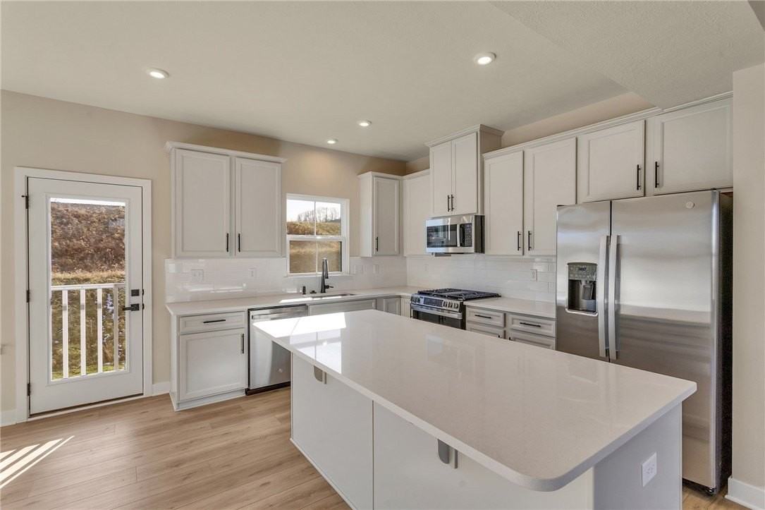 6035 Rubyway - Photo 5 of 42