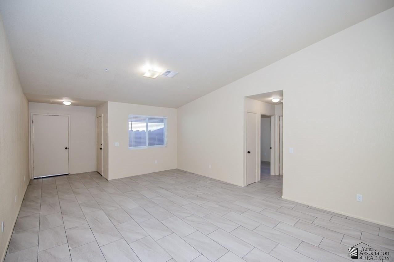 7387 E 39th St - Photo 2 of 15