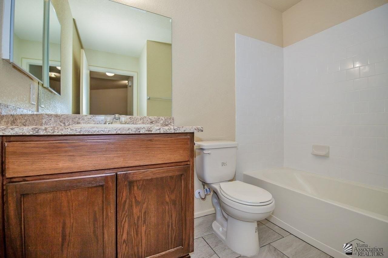 7387 E 39th St - Photo 5 of 15