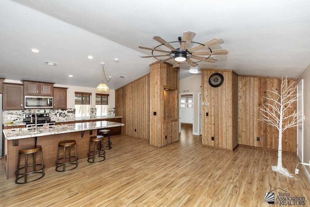 5584 E 34th Pl - Photo 6 of 34