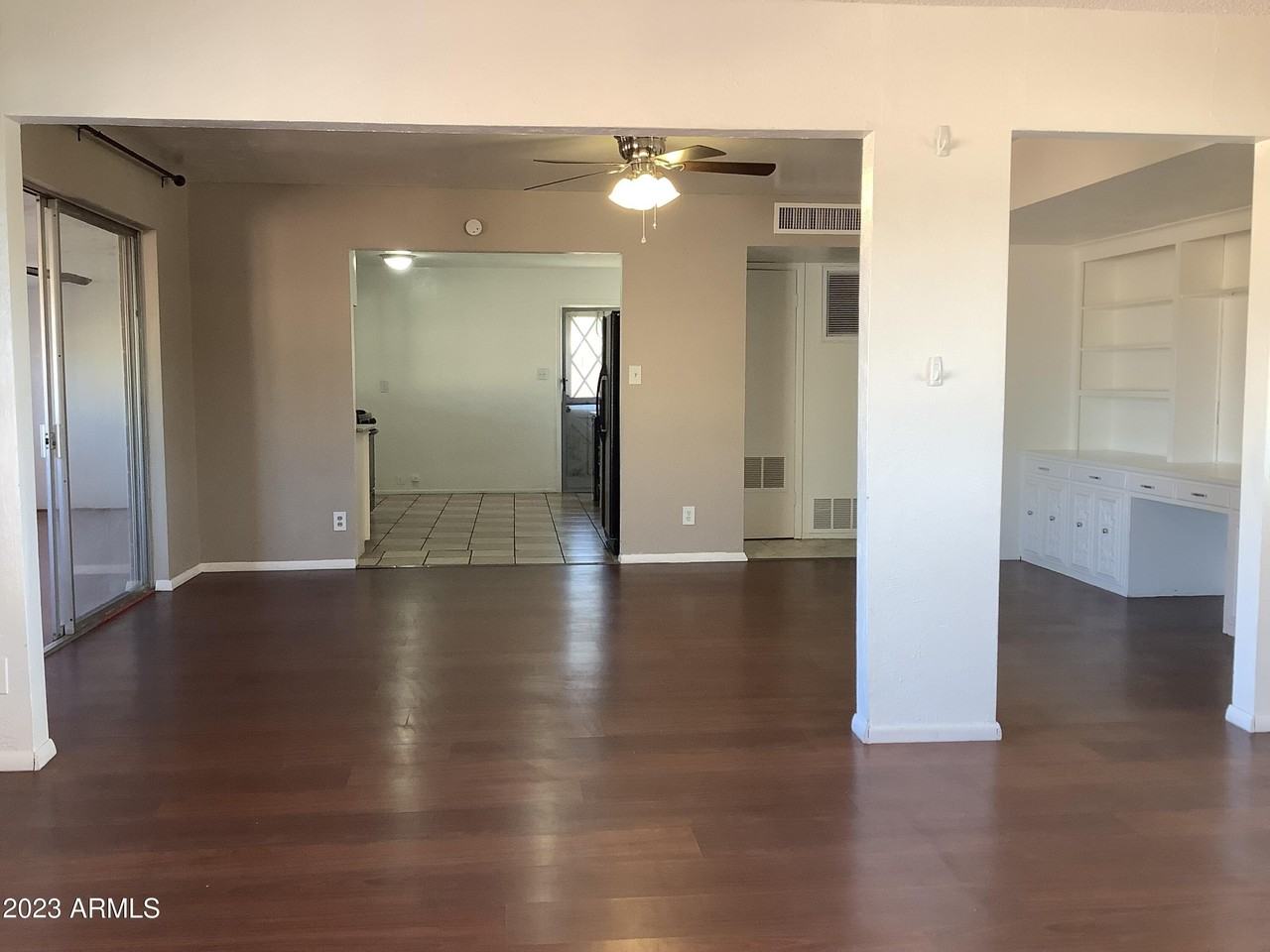 8422 E Thomas Rd - Photo 2 of 16