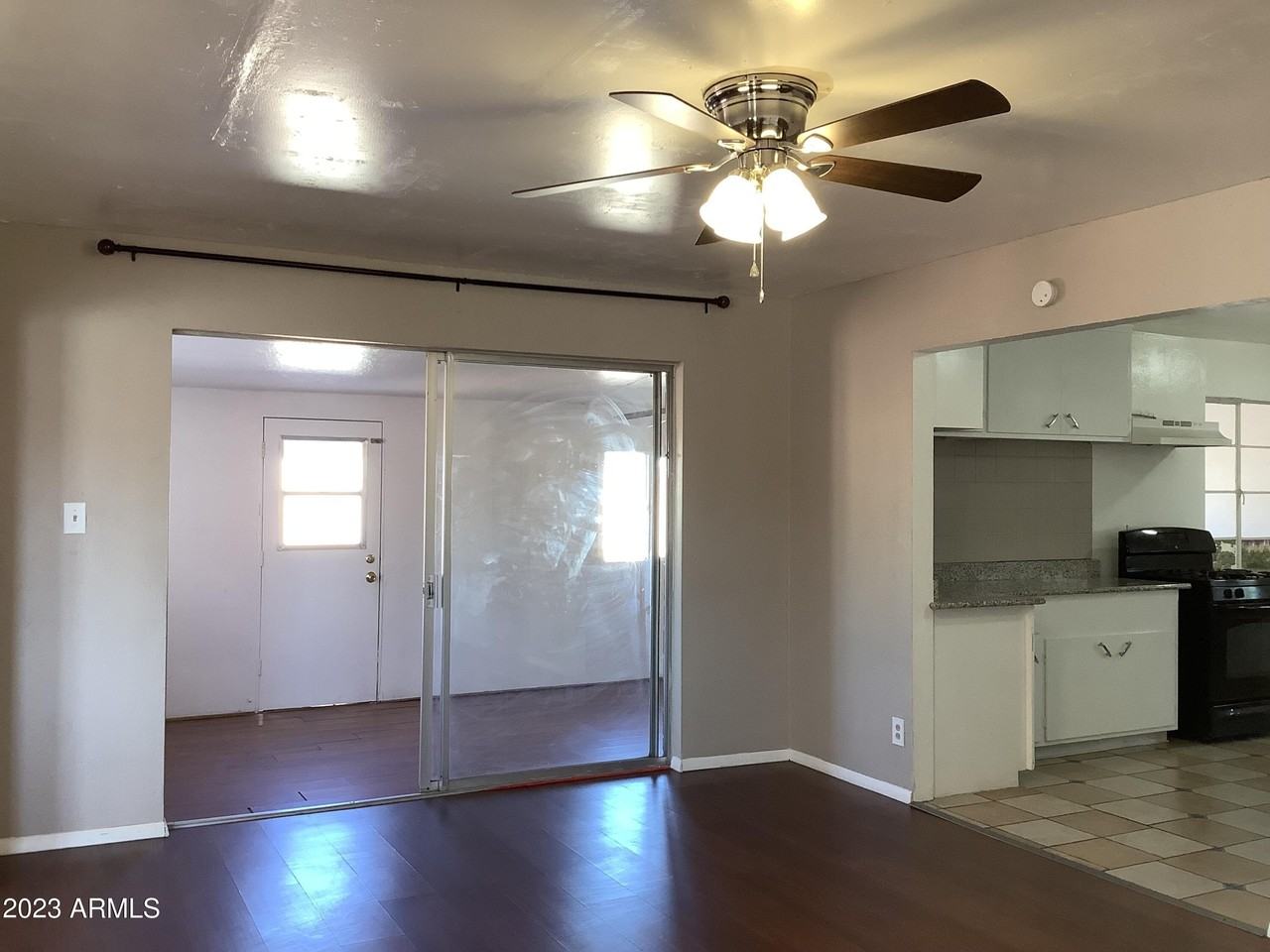 8422 E Thomas Rd - Photo 5 of 16