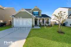 326 Silverleaf Ln - Photo 1 of 1