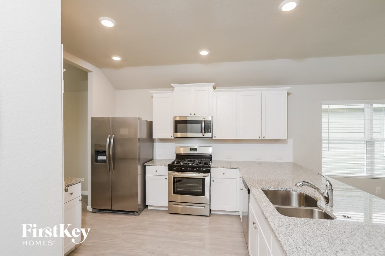 1807 Morse Way - Photo 6 of 15