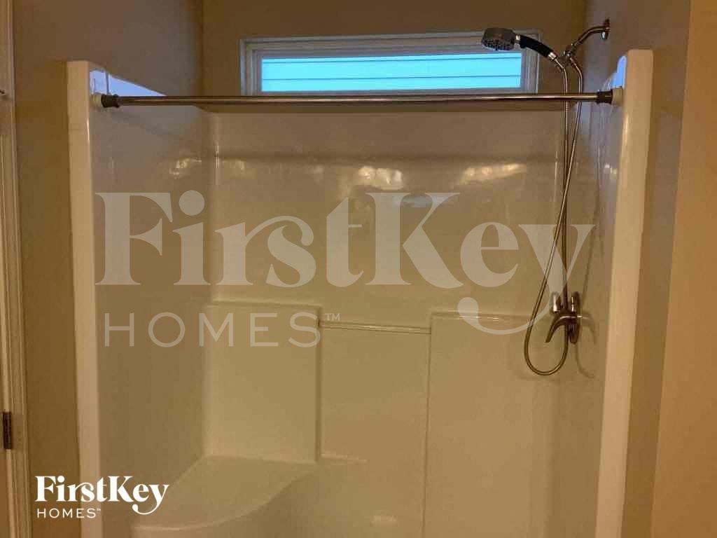 436 Parkstone Dr - Photo 3 of 15