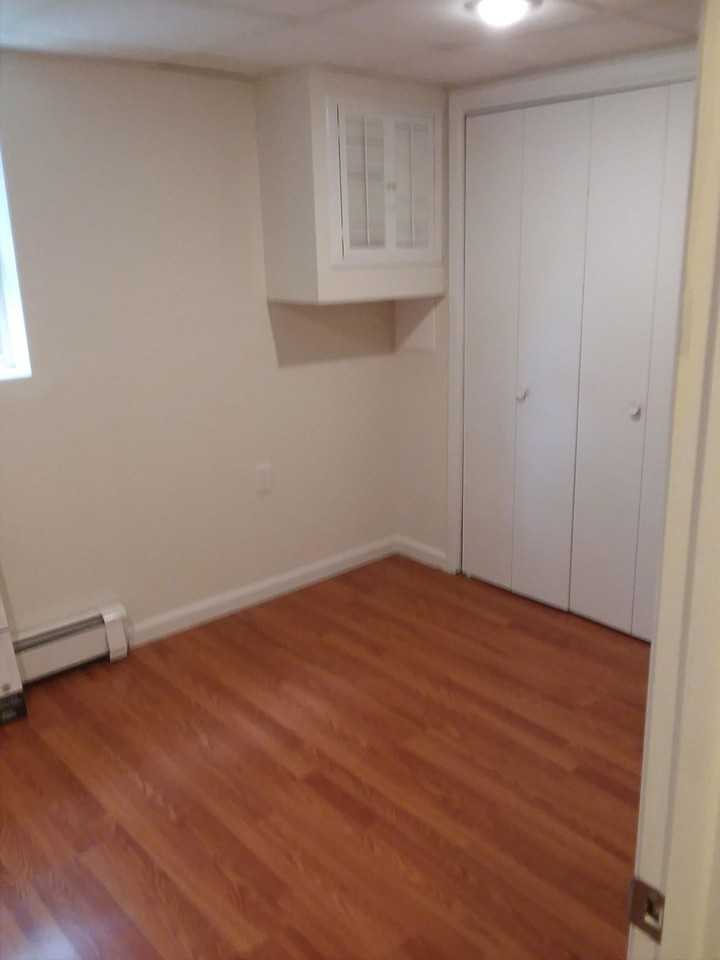 Kingsland Ln #1 - Photo 7 of 8