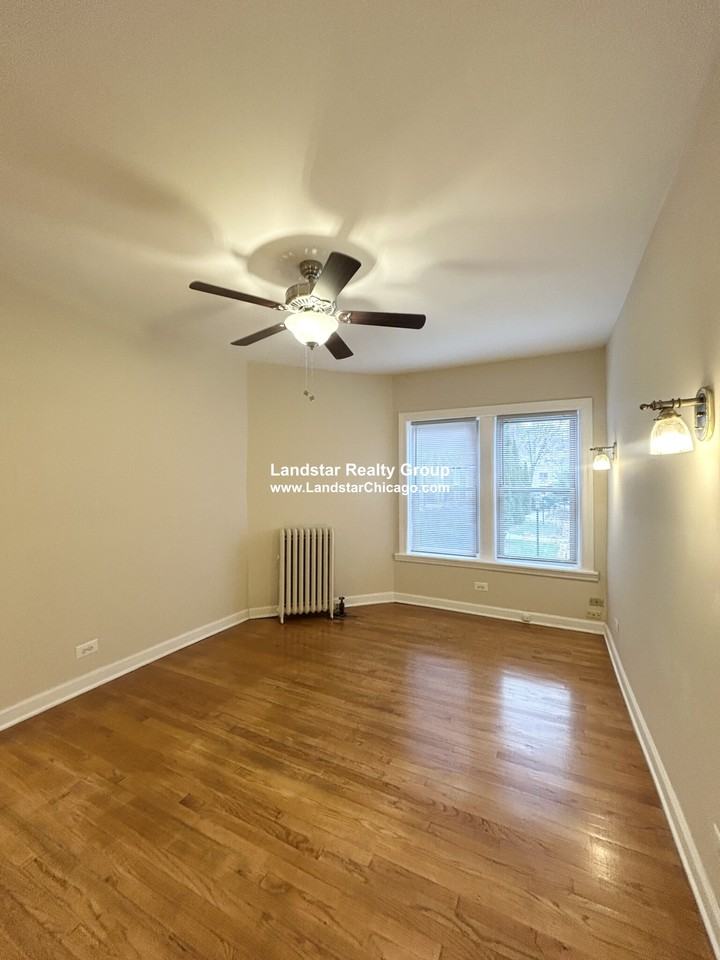 W Touhy Ave #1W - Photo 2 of 15